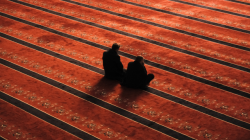 Doa Setelah Sholat Tahajud Lengkap Latin, Terjemahan, dan Tata Caranya